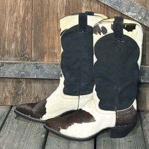 **RARE** Vintage Justin Women’s Cowboy Boots , Calf Hair on Hide with Suede